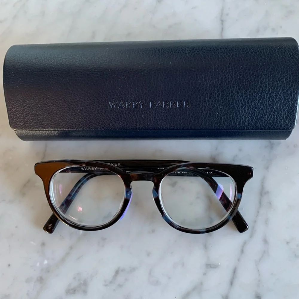 Warby Parker Sadie Glasses Frame and Case - Picture 3 of 6
